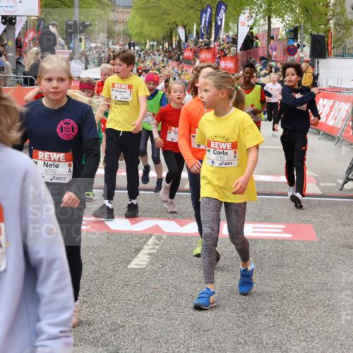 25.04.2026 - Das Zehntel Strokosch-Dieckow http://msf.ph/oto/9579699 25.04.2026 08:52:56 Ziel 1139, 1273, 1368, 1589, 1789, 1798, 1848, 1943, 1981, 2325, 2495, 2659, 2785, 2797, 2877, 2884, 3112, 3164, 3175, 3181, 3186, 3348, 3380, 3575, 3576, 3695, 3789, 3808, 4037, 4048, 1139, 1273, 1368, 1589, 1789, 1798, 1848, 1943, 1981, 2325, 2495, 2659, 2785, 2797, 2877, 2884, 3112, 3164, 3175, 3181, 3186, 3348, 3380, 3575, 3576, 3695, 3789, 3808, 4037, 4048 meine-sportfotos.de