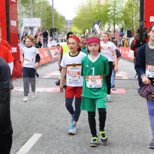 25.04.2026 - Das Zehntel Strokosch-Dieckow http://msf.ph/oto/9579705 25.04.2026 08:53:04 Ziel 1136, 1147, 1303, 1460, 1466, 1473, 1610, 1681, 1761, 2013, 2659, 2660, 2975, 2980, 2984, 3214, 3356, 3481, 3525, 3527, 3534, 3547, 3561, 3576, 1136, 1147, 1303, 1460, 1466, 1473, 1610, 1681, 1761, 2013, 2659, 2660, 2975, 2980, 2984, 3214, 3356, 3481, 3525, 3527, 3534, 3547, 3561, 3576 meine-sportfotos.de