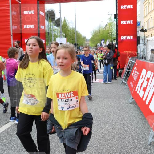 25.04.2026 - Das Zehntel Strokosch-Dieckow http://msf.ph/oto/9579724 25.04.2026 08:53:18 Ziel 1040, 1042, 1108, 1209, 1274, 1410, 1679, 1962, 2050, 2061, 2065, 2774, 2786, 2899, 3010, 3136, 3163, 3180, 3210, 3219, 3341, 3674, 3837, 4069, 1040, 1042, 1108, 1209, 1274, 1410, 1679, 1962, 2050, 2061, 2065, 2774, 2786, 2899, 3010, 3136, 3163, 3180, 3210, 3219, 3341, 3674, 3837, 4069 meine-sportfotos.de