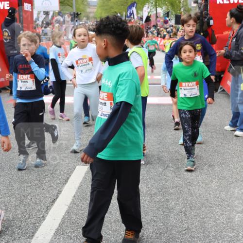 25.04.2026 - Das Zehntel Strokosch-Dieckow http://msf.ph/oto/9579815 25.04.2026 08:54:06 Ziel 1187, 1195, 1202, 1247, 1315, 1356, 1420, 1429, 1569, 1695, 1708, 1711, 1817, 1859, 2120, 2303, 2322, 2466, 2496, 2524, 2727, 2868, 3253, 3300, 3395, 3618, 3998, 1187, 1195, 1202, 1247, 1315, 1356, 1420, 1429, 1569, 1695, 1708, 1711, 1817, 1859, 2120, 2303, 2322, 2466, 2496, 2524, 2727, 2868, 3253, 3300, 3395, 3618, 3998 meine-sportfotos.de