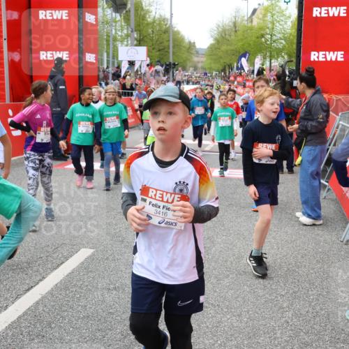 25.04.2026 - Das Zehntel Strokosch-Dieckow http://msf.ph/oto/9579833 25.04.2026 08:54:14 Ziel 1180, 1260, 1298, 1320, 1569, 1899, 2221, 2316, 2322, 2335, 2442, 2461, 2469, 2825, 2865, 2868, 2897, 3231, 3253, 3298, 3300, 3308, 3416, 3501, 3653, 3988, 4031, 1180, 1260, 1298, 1320, 1569, 1899, 2221, 2316, 2322, 2335, 2442, 2461, 2469, 2825, 2865, 2868, 2897, 3231, 3253, 3298, 3300, 3308, 3416, 3501, 3653, 3988, 4031 meine-sportfotos.de