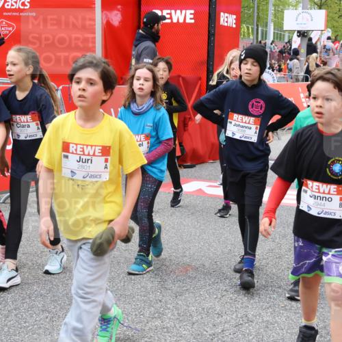 25.04.2026 - Das Zehntel Strokosch-Dieckow http://msf.ph/oto/9579891 25.04.2026 08:55:00 Ziel 1254, 1261, 1407, 1653, 1772, 2422, 2521, 2944, 3077, 3083, 3088, 3217, 3505, 3573, 3667, 3669, 3676, 3990, 4001, 1254, 1261, 1407, 1653, 1772, 2422, 2521, 2944, 3077, 3083, 3088, 3217, 3505, 3573, 3667, 3669, 3676, 3990, 4001 meine-sportfotos.de
