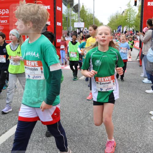 25.04.2026 - Das Zehntel Strokosch-Dieckow http://msf.ph/oto/9579969 25.04.2026 08:55:22 Ziel 1201, 1346, 1436, 1506, 1644, 1760, 1922, 1985, 2045, 2049, 2072, 2249, 2264, 2298, 2475, 2510, 2649, 2738, 2764, 2859, 2977, 3102, 3146, 3532, 3592, 3759, 3853, 3916, 3986, 1201, 1346, 1436, 1506, 1644, 1760, 1922, 1985, 2045, 2049, 2072, 2249, 2264, 2298, 2475, 2510, 2649, 2738, 2764, 2859, 2977, 3102, 3146, 3532, 3592, 3759, 3853, 3916, 3986 meine-sportfotos.de