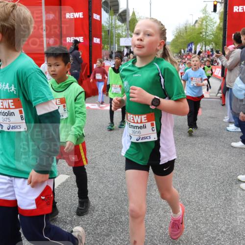 25.04.2026 - Das Zehntel Strokosch-Dieckow http://msf.ph/oto/9579975 25.04.2026 08:55:22 Ziel 1201, 1346, 1436, 1506, 1644, 1760, 1922, 1985, 2045, 2049, 2072, 2249, 2264, 2298, 2475, 2510, 2649, 2738, 2764, 2859, 2977, 3102, 3146, 3532, 3592, 3759, 3853, 3916, 3986, 1201, 1346, 1436, 1506, 1644, 1760, 1922, 1985, 2045, 2049, 2072, 2249, 2264, 2298, 2475, 2510, 2649, 2738, 2764, 2859, 2977, 3102, 3146, 3532, 3592, 3759, 3853, 3916, 3986 meine-sportfotos.de