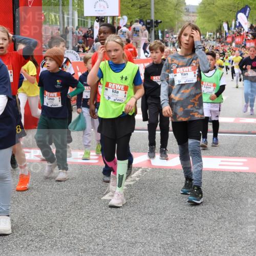 25.04.2026 - Das Zehntel Strokosch-Dieckow http://msf.ph/oto/9580018 25.04.2026 08:55:35 Ziel 1743, 1937, 2211, 2219, 2225, 2251, 2286, 2639, 2641, 2654, 2733, 2763, 2940, 3096, 3294, 1743, 1937, 2211, 2219, 2225, 2251, 2286, 2639, 2641, 2654, 2733, 2763, 2940, 3096, 3294 meine-sportfotos.de