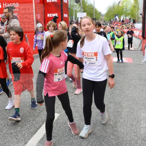 25.04.2026 - Das Zehntel Strokosch-Dieckow http://msf.ph/oto/9580079 25.04.2026 08:56:06 Ziel 1380, 1646, 1818, 2009, 2010, 2039, 2439, 2584, 2650, 2718, 3062, 3091, 3145, 3313, 3358, 3636, 3668, 3678, 3721, 3964, 4014, 1380, 1646, 1818, 2009, 2010, 2039, 2439, 2584, 2650, 2718, 3062, 3091, 3145, 3313, 3358, 3636, 3668, 3678, 3721, 3964, 4014 meine-sportfotos.de
