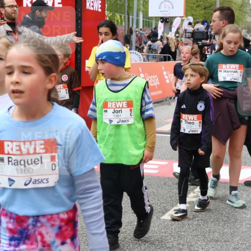25.04.2026 - Das Zehntel Strokosch-Dieckow http://msf.ph/oto/9580160 25.04.2026 08:56:18 Ziel 1056, 1070, 1160, 1424, 1565, 1614, 1975, 2037, 2056, 2387, 2398, 2682, 2769, 3105, 3445, 3516, 3757, 3814, 3893, 4006, 1056, 1070, 1160, 1424, 1565, 1614, 1975, 2037, 2056, 2387, 2398, 2682, 2769, 3105, 3445, 3516, 3757, 3814, 3893, 4006 meine-sportfotos.de