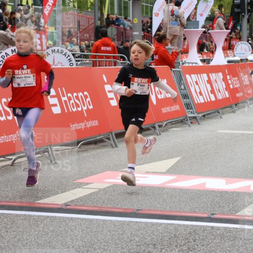25.04.2026 - Das Zehntel Strokosch-Dieckow http://msf.ph/oto/9580244 25.04.2026 08:58:27 Ziel 1244, 1255, 1455, 1571, 1588, 1673, 1754, 1757, 1938, 1951, 1967, 1972, 2185, 2216, 2288, 2289, 2416, 2423, 2428, 2773, 2790, 2853, 3160, 3276, 3473, 3499, 3591, 3795, 3846, 3855, 3898, 1244, 1255, 1455, 1571, 1588, 1673, 1754, 1757, 1938, 1951, 1967, 1972, 2185, 2216, 2288, 2289, 2416, 2423, 2428, 2773, 2790, 2853, 3160, 3276, 3473, 3499, 3591, 3795, 3846, 3855, 3898 meine-sportfotos.de