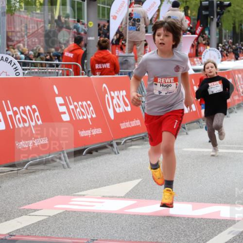 25.04.2026 - Das Zehntel Strokosch-Dieckow http://msf.ph/oto/9580303 25.04.2026 08:58:35 Ziel 1578, 1754, 1961, 1990, 2280, 2566, 3001, 3034, 3342, 3344, 4029, 1578, 1754, 1961, 1990, 2280, 2566, 3001, 3034, 3342, 3344, 4029 meine-sportfotos.de