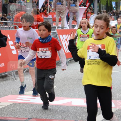 25.04.2026 - Das Zehntel Strokosch-Dieckow http://msf.ph/oto/9580337 25.04.2026 08:58:38 Ziel 1578, 1819, 1953, 1961, 1990, 2280, 2566, 2809, 3001, 3034, 3179, 3224, 3342, 3344, 3466, 1578, 1819, 1953, 1961, 1990, 2280, 2566, 2809, 3001, 3034, 3179, 3224, 3342, 3344, 3466 meine-sportfotos.de
