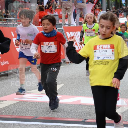 25.04.2026 - Das Zehntel Strokosch-Dieckow http://msf.ph/oto/9580341 25.04.2026 08:58:38 Ziel 1578, 1819, 1953, 1961, 1990, 2280, 2566, 2809, 3001, 3034, 3179, 3224, 3342, 3344, 3466, 1578, 1819, 1953, 1961, 1990, 2280, 2566, 2809, 3001, 3034, 3179, 3224, 3342, 3344, 3466 meine-sportfotos.de