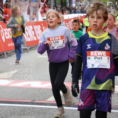 25.04.2026 - Das Zehntel Strokosch-Dieckow http://msf.ph/oto/9580386 25.04.2026 08:58:43 Ziel 1538, 1578, 1648, 1819, 1953, 1990, 2809, 2821, 2916, 3001, 3030, 3034, 3067, 3179, 3224, 3344, 3466, 3804, 3813, 3817, 3931, 1538, 1578, 1648, 1819, 1953, 1990, 2809, 2821, 2916, 3001, 3030, 3034, 3067, 3179, 3224, 3344, 3466, 3804, 3813, 3817, 3931 meine-sportfotos.de