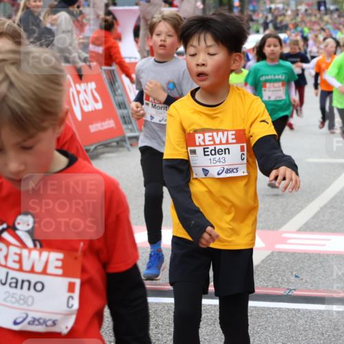 25.04.2026 - Das Zehntel Strokosch-Dieckow http://msf.ph/oto/9580469 25.04.2026 08:58:52 Ziel 1159, 1399, 1543, 1552, 1656, 2373, 2471, 2561, 2580, 2655, 2685, 2947, 2974, 3086, 3281, 3297, 3710, 3894, 3911, 1159, 1399, 1543, 1552, 1656, 2373, 2471, 2561, 2580, 2655, 2685, 2947, 2974, 3086, 3281, 3297, 3710, 3894, 3911 meine-sportfotos.de