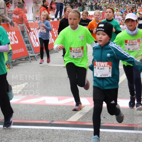25.04.2026 - Das Zehntel Strokosch-Dieckow http://msf.ph/oto/9580511 25.04.2026 08:58:55 Ziel 1518, 1520, 1522, 1543, 1552, 1733, 2373, 2471, 2476, 2561, 2580, 2655, 2685, 2947, 2974, 3281, 3297, 3710, 3712, 3894, 3911, 1518, 1520, 1522, 1543, 1552, 1733, 2373, 2471, 2476, 2561, 2580, 2655, 2685, 2947, 2974, 3281, 3297, 3710, 3712, 3894, 3911 meine-sportfotos.de