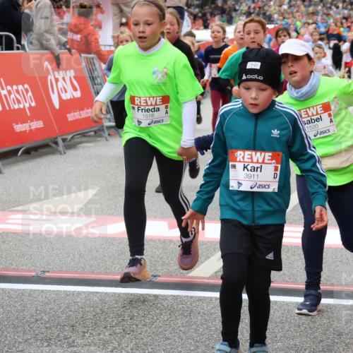 25.04.2026 - Das Zehntel Strokosch-Dieckow http://msf.ph/oto/9580542 25.04.2026 08:58:55 Ziel 1518, 1520, 1522, 1543, 1552, 1733, 2373, 2471, 2476, 2561, 2580, 2655, 2685, 2947, 2974, 3281, 3297, 3710, 3712, 3894, 3911, 1518, 1520, 1522, 1543, 1552, 1733, 2373, 2471, 2476, 2561, 2580, 2655, 2685, 2947, 2974, 3281, 3297, 3710, 3712, 3894, 3911 meine-sportfotos.de