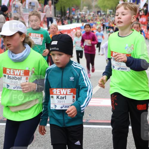 25.04.2026 - Das Zehntel Strokosch-Dieckow http://msf.ph/oto/9580570 25.04.2026 08:58:56 Ziel 1518, 1520, 1522, 1543, 1552, 1733, 2314, 2471, 2476, 2561, 2580, 2655, 2685, 2947, 3346, 3368, 3381, 3687, 3710, 3712, 3894, 3911, 1518, 1520, 1522, 1543, 1552, 1733, 2314, 2471, 2476, 2561, 2580, 2655, 2685, 2947, 3346, 3368, 3381, 3687, 3710, 3712, 3894, 3911 meine-sportfotos.de