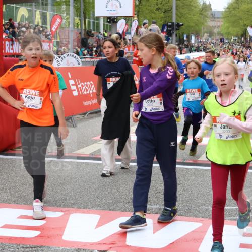 25.04.2026 - Das Zehntel Strokosch-Dieckow http://msf.ph/oto/9580724 25.04.2026 08:59:11 Ziel 1144, 1163, 1181, 1402, 1808, 1892, 1894, 1994, 2030, 2035, 2147, 2150, 2331, 2426, 2861, 2976, 2992, 3158, 3166, 3200, 3278, 3479, 3725, 3955, 1144, 1163, 1181, 1402, 1808, 1892, 1894, 1994, 2030, 2035, 2147, 2150, 2331, 2426, 2861, 2976, 2992, 3158, 3166, 3200, 3278, 3479, 3725, 3955 meine-sportfotos.de