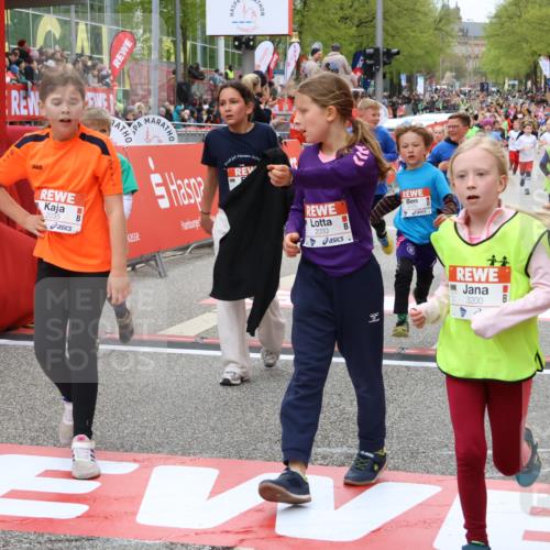 25.04.2026 - Das Zehntel Strokosch-Dieckow http://msf.ph/oto/9580728 25.04.2026 08:59:11 Ziel 1144, 1163, 1181, 1402, 1808, 1892, 1894, 1994, 2030, 2035, 2147, 2150, 2331, 2426, 2861, 2976, 2992, 3158, 3166, 3200, 3278, 3479, 3725, 3955, 1144, 1163, 1181, 1402, 1808, 1892, 1894, 1994, 2030, 2035, 2147, 2150, 2331, 2426, 2861, 2976, 2992, 3158, 3166, 3200, 3278, 3479, 3725, 3955 meine-sportfotos.de