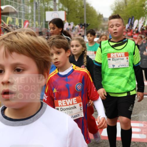 25.04.2026 - Das Zehntel Strokosch-Dieckow http://msf.ph/oto/9580855 25.04.2026 08:59:24 Ziel 1046, 1162, 1276, 1404, 1512, 1600, 1601, 1605, 1619, 1672, 1755, 1756, 1966, 1970, 2007, 2027, 2093, 2111, 2330, 2345, 2447, 2838, 2854, 2856, 2866, 2867, 3143, 3157, 3326, 3355, 3361, 3467, 3486, 3503, 3507, 3528, 3565, 3702, 3752, 3900, 3918, 3928, 3965, 1046, 1162, 1276, 1404, 1512, 1600, 1601, 1605, 1619, 1672, 1755, 1756, 1966, 1970, 2007, 2027, 2093, 2111, 2330, 2345, 2447, 2838, 2854, 2856, 2866, 2867, 3143, 3157, 3326, 3355, 3361, 3467, 3486, 3503, 3507, 3528, 3565 meine-sportfotos.de