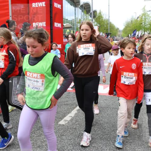 25.04.2026 - Das Zehntel Strokosch-Dieckow http://msf.ph/oto/9580977 25.04.2026 08:59:39 Ziel 1096, 1158, 1177, 1409, 1421, 1475, 1544, 1940, 2022, 2252, 2255, 2419, 2441, 2465, 2488, 2582, 2771, 2915, 2955, 2986, 3084, 3095, 3376, 3378, 3403, 3412, 3422, 3438, 3443, 4066, 1096, 1158, 1177, 1409, 1421, 1475, 1544, 1940, 2022, 2252, 2255, 2419, 2441, 2465, 2488, 2582, 2771, 2915, 2955, 2986, 3084, 3095, 3376, 3378, 3403, 3412, 3422, 3438, 3443, 4066 meine-sportfotos.de