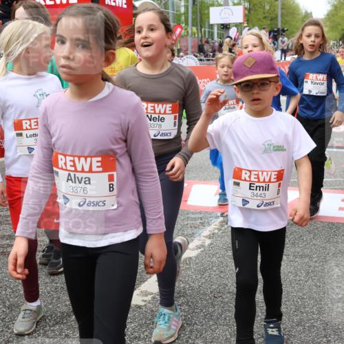 25.04.2026 - Das Zehntel Strokosch-Dieckow http://msf.ph/oto/9581001 25.04.2026 08:59:41 Ziel 1096, 1158, 1409, 1475, 1494, 1940, 2022, 2252, 2255, 2419, 2441, 2465, 2488, 2582, 2771, 2803, 2915, 2955, 3084, 3095, 3376, 3378, 3403, 3412, 3422, 3438, 3443, 3800, 4066, 1096, 1158, 1409, 1475, 1494, 1940, 2022, 2252, 2255, 2419, 2441, 2465, 2488, 2582, 2771, 2803, 2915, 2955, 3084, 3095, 3376, 3378, 3403, 3412, 3422, 3438, 3443, 3800, 4066 meine-sportfotos.de
