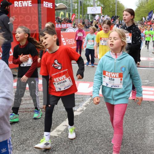 25.04.2026 - Das Zehntel Strokosch-Dieckow http://msf.ph/oto/9581049 25.04.2026 08:59:43 Ziel 1158, 1409, 1475, 1494, 1507, 1694, 1849, 1940, 2022, 2465, 2488, 2498, 2582, 2771, 2803, 2830, 2915, 2955, 3350, 3357, 3378, 3383, 3800, 4066, 1158, 1409, 1475, 1494, 1507, 1694, 1849, 1940, 2022, 2465, 2488, 2498, 2582, 2771, 2803, 2830, 2915, 2955, 3350, 3357, 3378, 3383, 3800, 4066 meine-sportfotos.de