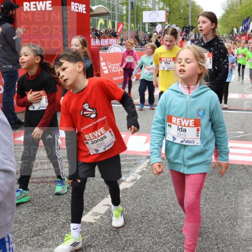 25.04.2026 - Das Zehntel Strokosch-Dieckow http://msf.ph/oto/9581054 25.04.2026 08:59:43 Ziel 1158, 1409, 1475, 1494, 1507, 1694, 1849, 1940, 2022, 2465, 2488, 2498, 2582, 2771, 2803, 2830, 2915, 2955, 3350, 3357, 3378, 3383, 3800, 4066, 1158, 1409, 1475, 1494, 1507, 1694, 1849, 1940, 2022, 2465, 2488, 2498, 2582, 2771, 2803, 2830, 2915, 2955, 3350, 3357, 3378, 3383, 3800, 4066 meine-sportfotos.de