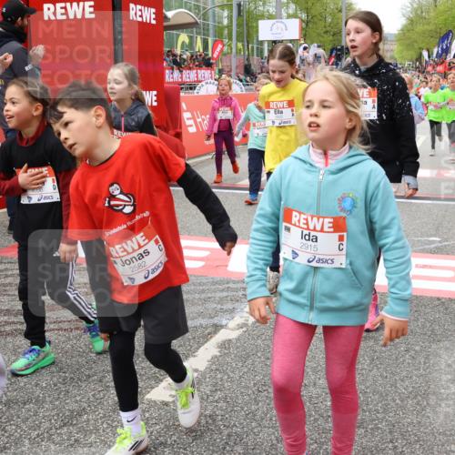 25.04.2026 - Das Zehntel Strokosch-Dieckow http://msf.ph/oto/9581069 25.04.2026 08:59:44 Ziel 1409, 1475, 1494, 1507, 1508, 1694, 1845, 1849, 1940, 2022, 2349, 2488, 2498, 2582, 2771, 2803, 2830, 2915, 2955, 3350, 3357, 3378, 3383, 3800, 3913, 4066, 1409, 1475, 1494, 1507, 1508, 1694, 1845, 1849, 1940, 2022, 2349, 2488, 2498, 2582, 2771, 2803, 2830, 2915, 2955, 3350, 3357, 3378, 3383, 3800, 3913, 4066 meine-sportfotos.de