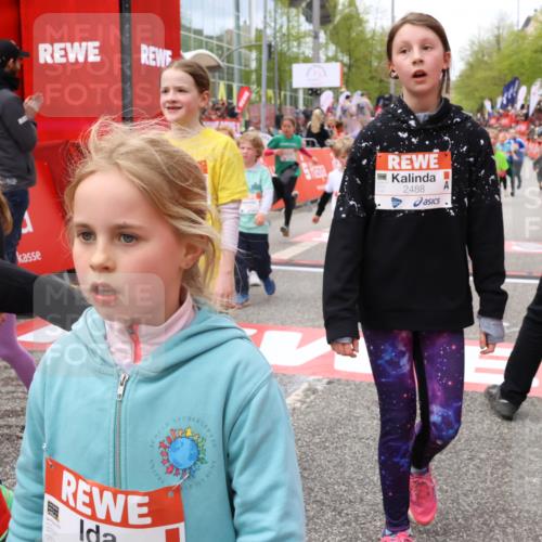 25.04.2026 - Das Zehntel Strokosch-Dieckow http://msf.ph/oto/9581089 25.04.2026 08:59:45 Ziel 1409, 1422, 1475, 1494, 1507, 1508, 1694, 1845, 1849, 1940, 2022, 2349, 2488, 2498, 2582, 2771, 2803, 2830, 2915, 2955, 3350, 3357, 3383, 3800, 3856, 3913, 4066, 1409, 1422, 1475, 1494, 1507, 1508, 1694, 1845, 1849, 1940, 2022, 2349, 2488, 2498, 2582, 2771, 2803, 2830, 2915, 2955, 3350, 3357, 3383, 3800, 3856, 3913, 4066 meine-sportfotos.de