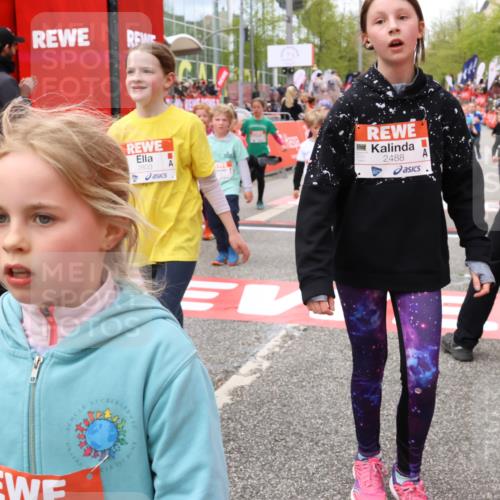 25.04.2026 - Das Zehntel Strokosch-Dieckow http://msf.ph/oto/9581097 25.04.2026 08:59:45 Ziel 1409, 1422, 1475, 1494, 1507, 1508, 1694, 1845, 1849, 1940, 2022, 2349, 2488, 2498, 2582, 2771, 2803, 2830, 2915, 2955, 3350, 3357, 3383, 3800, 3856, 3913, 4066, 1409, 1422, 1475, 1494, 1507, 1508, 1694, 1845, 1849, 1940, 2022, 2349, 2488, 2498, 2582, 2771, 2803, 2830, 2915, 2955, 3350, 3357, 3383, 3800, 3856, 3913, 4066 meine-sportfotos.de