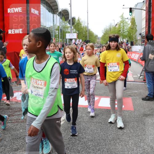 25.04.2026 - Das Zehntel Strokosch-Dieckow http://msf.ph/oto/9581190 25.04.2026 08:59:58 Ziel 1129, 1178, 1251, 1361, 1377, 1457, 1547, 1549, 1597, 1829, 1995, 2041, 2347, 2467, 2507, 2509, 2511, 2539, 2721, 2750, 2792, 2952, 2961, 3174, 3208, 3427, 3661, 3679, 3717, 3883, 3897, 3912, 1129, 1178, 1251, 1361, 1377, 1457, 1547, 1549, 1597, 1829, 1995, 2041, 2347, 2467, 2507, 2509, 2511, 2539, 2721, 2750, 2792, 2952, 2961, 3174, 3208, 3427, 3661, 3679, 3717, 3883, 3897, 3912 meine-sportfotos.de