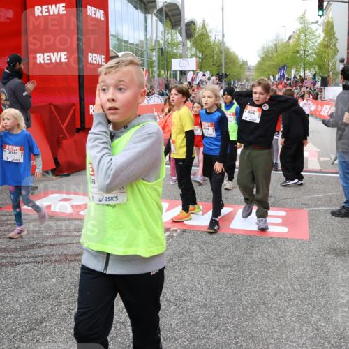 25.04.2026 - Das Zehntel Strokosch-Dieckow http://msf.ph/oto/9581221 25.04.2026 09:00:04 Ziel 1129, 1142, 1178, 1457, 1467, 1597, 1948, 1955, 2099, 2507, 2652, 2683, 2823, 3108, 3113, 3622, 3661, 3693, 3713, 3720, 3883, 3912, 1129, 1142, 1178, 1457, 1467, 1597, 1948, 1955, 2099, 2507, 2652, 2683, 2823, 3108, 3113, 3622, 3661, 3693, 3713, 3720, 3883, 3912 meine-sportfotos.de