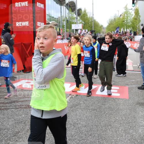 25.04.2026 - Das Zehntel Strokosch-Dieckow http://msf.ph/oto/9581226 25.04.2026 09:00:04 Ziel 1129, 1142, 1178, 1457, 1467, 1597, 1948, 1955, 2099, 2507, 2652, 2683, 2823, 3108, 3113, 3622, 3661, 3693, 3713, 3720, 3883, 3912, 1129, 1142, 1178, 1457, 1467, 1597, 1948, 1955, 2099, 2507, 2652, 2683, 2823, 3108, 3113, 3622, 3661, 3693, 3713, 3720, 3883, 3912 meine-sportfotos.de