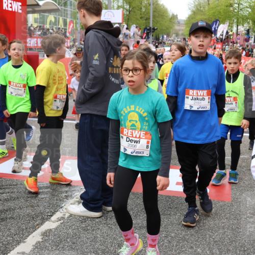 25.04.2026 - Das Zehntel Strokosch-Dieckow http://msf.ph/oto/9581287 25.04.2026 09:00:15 Ziel 1066, 1074, 1091, 1093, 1505, 1510, 1513, 1586, 1778, 1802, 2006, 2048, 2132, 2136, 2151, 2622, 2717, 2732, 2844, 3115, 3351, 3508, 3511, 3523, 3541, 3626, 3696, 3839, 3841, 3948, 1066, 1074, 1091, 1093, 1505, 1510, 1513, 1586, 1778, 1802, 2006, 2048, 2132, 2136, 2151, 2622, 2717, 2732, 2844, 3115, 3351, 3508, 3511, 3523, 3541, 3626, 3696, 3839, 3841, 3948 meine-sportfotos.de