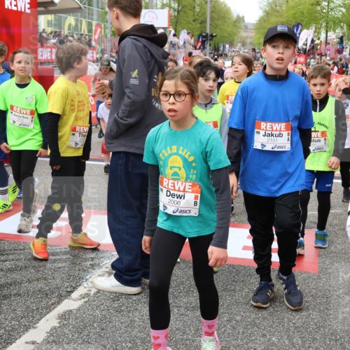 25.04.2026 - Das Zehntel Strokosch-Dieckow http://msf.ph/oto/9581292 25.04.2026 09:00:15 Ziel 1066, 1074, 1091, 1093, 1505, 1510, 1513, 1586, 1778, 1802, 2006, 2048, 2132, 2136, 2151, 2622, 2717, 2732, 2844, 3115, 3351, 3508, 3511, 3523, 3541, 3626, 3696, 3839, 3841, 3948, 1066, 1074, 1091, 1093, 1505, 1510, 1513, 1586, 1778, 1802, 2006, 2048, 2132, 2136, 2151, 2622, 2717, 2732, 2844, 3115, 3351, 3508, 3511, 3523, 3541, 3626, 3696, 3839, 3841, 3948 meine-sportfotos.de
