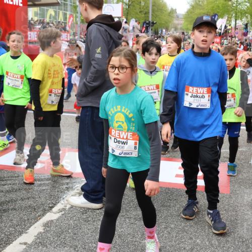 25.04.2026 - Das Zehntel Strokosch-Dieckow http://msf.ph/oto/9581298 25.04.2026 09:00:16 Ziel 1039, 1066, 1074, 1091, 1093, 1505, 1510, 1513, 1586, 1596, 1778, 1802, 2048, 2132, 2136, 2151, 2622, 2717, 2732, 2844, 3115, 3207, 3351, 3476, 3508, 3523, 3626, 3839, 3841, 3948, 1039, 1066, 1074, 1091, 1093, 1505, 1510, 1513, 1586, 1596, 1778, 1802, 2048, 2132, 2136, 2151, 2622, 2717, 2732, 2844, 3115, 3207, 3351, 3476, 3508, 3523, 3626, 3839, 3841, 3948 meine-sportfotos.de