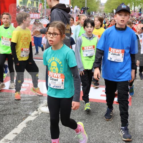 25.04.2026 - Das Zehntel Strokosch-Dieckow http://msf.ph/oto/9581314 25.04.2026 09:00:16 Ziel 1039, 1066, 1074, 1091, 1093, 1505, 1510, 1513, 1586, 1596, 1778, 1802, 2048, 2132, 2136, 2151, 2622, 2717, 2732, 2844, 3115, 3207, 3351, 3476, 3508, 3523, 3626, 3839, 3841, 3948, 1039, 1066, 1074, 1091, 1093, 1505, 1510, 1513, 1586, 1596, 1778, 1802, 2048, 2132, 2136, 2151, 2622, 2717, 2732, 2844, 3115, 3207, 3351, 3476, 3508, 3523, 3626, 3839, 3841, 3948 meine-sportfotos.de