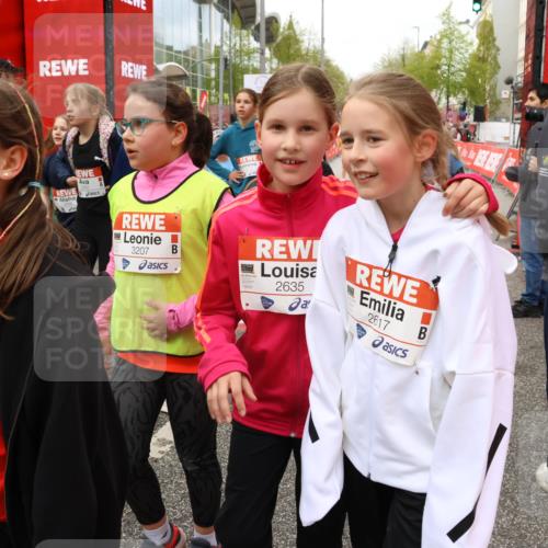 25.04.2026 - Das Zehntel Strokosch-Dieckow http://msf.ph/oto/9581357 25.04.2026 09:00:24 Ziel 1039, 1051, 1067, 1083, 1278, 1283, 1291, 1332, 1334, 1382, 1596, 1612, 2383, 2437, 2635, 2982, 3092, 3098, 3191, 3207, 3343, 3391, 3476, 3571, 3927, 3937, 1039, 1051, 1067, 1083, 1278, 1283, 1291, 1332, 1334, 1382, 1596, 1612, 2383, 2437, 2635, 2982, 3092, 3098, 3191, 3207, 3343, 3391, 3476, 3571, 3927, 3937 meine-sportfotos.de
