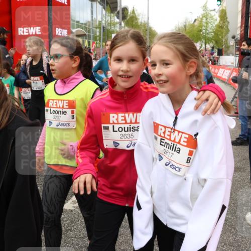 25.04.2026 - Das Zehntel Strokosch-Dieckow http://msf.ph/oto/9581362 25.04.2026 09:00:24 Ziel 1039, 1051, 1067, 1083, 1278, 1283, 1291, 1332, 1334, 1382, 1596, 1612, 2383, 2437, 2635, 2982, 3092, 3098, 3191, 3207, 3343, 3391, 3476, 3571, 3927, 3937, 1039, 1051, 1067, 1083, 1278, 1283, 1291, 1332, 1334, 1382, 1596, 1612, 2383, 2437, 2635, 2982, 3092, 3098, 3191, 3207, 3343, 3391, 3476, 3571, 3927, 3937 meine-sportfotos.de