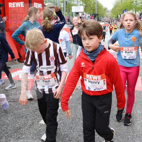 25.04.2026 - Das Zehntel Strokosch-Dieckow http://msf.ph/oto/9581392 25.04.2026 09:00:26 Ziel 1051, 1067, 1083, 1278, 1283, 1291, 1332, 1334, 1382, 1458, 1612, 2383, 2437, 2585, 2592, 2982, 3092, 3098, 3343, 3391, 3571, 3937, 1051, 1067, 1083, 1278, 1283, 1291, 1332, 1334, 1382, 1458, 1612, 2383, 2437, 2585, 2592, 2982, 3092, 3098, 3343, 3391, 3571, 3937 meine-sportfotos.de