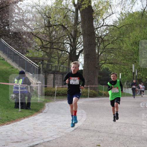 25.04.2026 - Das Zehntel Zöllner http://msf.ph/oto/9581399 25.04.2026 08:37:19 Laufen 4067 meine-sportfotos.de