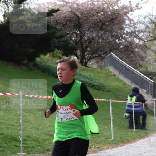 25.04.2026 - Das Zehntel Zöllner http://msf.ph/oto/9581403 25.04.2026 08:37:23 Laufen 3339 meine-sportfotos.de