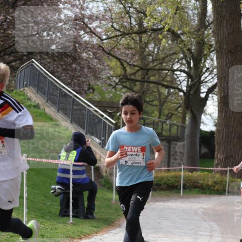 25.04.2026 - Das Zehntel Zöllner http://msf.ph/oto/9581410 25.04.2026 08:37:37 Laufen 2328, 2043 meine-sportfotos.de