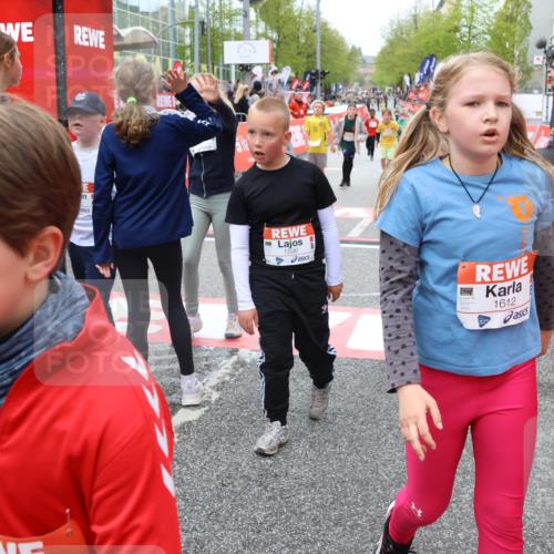 25.04.2026 - Das Zehntel Strokosch-Dieckow http://msf.ph/oto/9581426 25.04.2026 09:00:27 Ziel 1051, 1067, 1083, 1278, 1283, 1291, 1332, 1382, 1458, 1463, 1595, 1612, 2059, 2383, 2437, 2585, 2592, 2982, 3092, 3343, 3391, 3571, 3937, 3989, 1051, 1067, 1083, 1278, 1283, 1291, 1332, 1382, 1458, 1463, 1595, 1612, 2059, 2383, 2437, 2585, 2592, 2982, 3092, 3343, 3391, 3571, 3937, 3989 meine-sportfotos.de