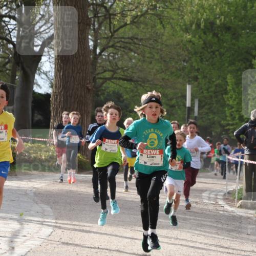 25.04.2026 - Das Zehntel Zöllner http://msf.ph/oto/9581459 25.04.2026 08:38:20 Laufen 2796, 1461, 1999 meine-sportfotos.de