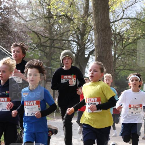 25.04.2026 - Das Zehntel Zöllner http://msf.ph/oto/9581494 25.04.2026 08:38:41 Laufen 91, 2276, 72, 2263, 3551 meine-sportfotos.de