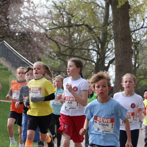 25.04.2026 - Das Zehntel Zöllner http://msf.ph/oto/9581528 25.04.2026 08:39:02 Laufen 2815, 1794, 2777, 2900, 1186 meine-sportfotos.de