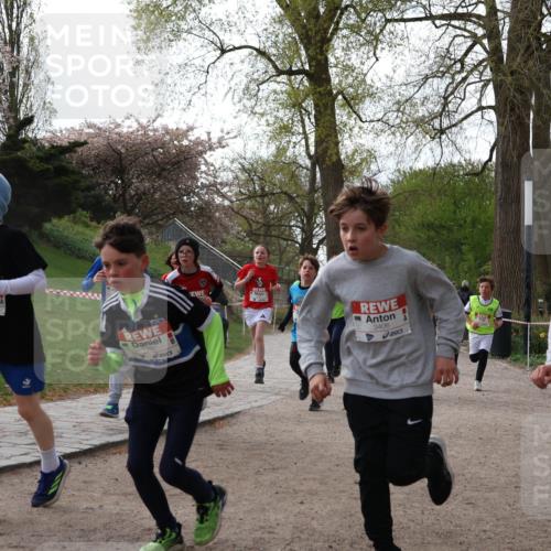 25.04.2026 - Das Zehntel Zöllner http://msf.ph/oto/9581542 25.04.2026 08:39:11 Laufen 1287, 3406 meine-sportfotos.de
