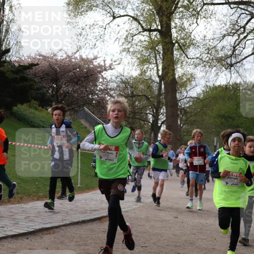 25.04.2026 - Das Zehntel Zöllner http://msf.ph/oto/9581579 25.04.2026 08:39:34 Laufen 1408, 1884 meine-sportfotos.de