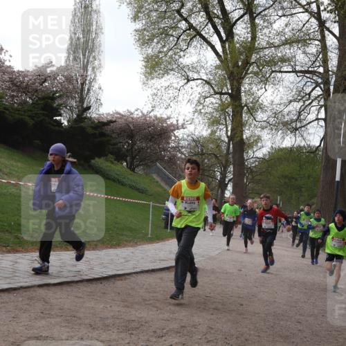 25.04.2026 - Das Zehntel Zöllner http://msf.ph/oto/9581594 25.04.2026 08:39:42 Laufen  meine-sportfotos.de